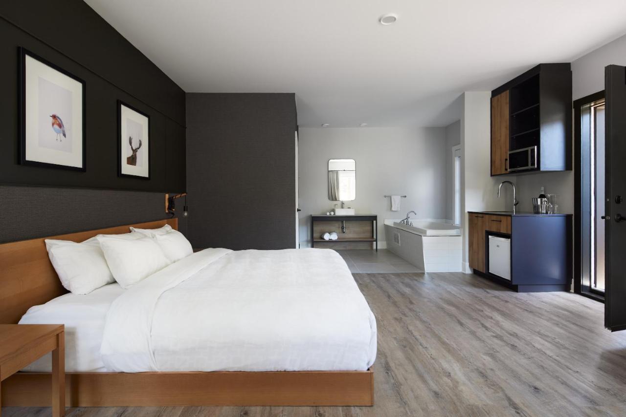 Espace 4 Saisons Magog ภายนอก รูปภาพ